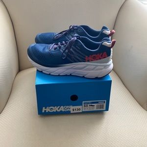 Hoka Men’s size 9.5